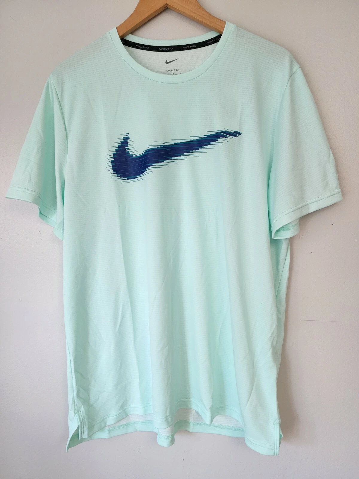 Nike Pro Dri-Fit Size Large Superset T-Shirt DM5962 379 Washed Teal / Mint Nwt