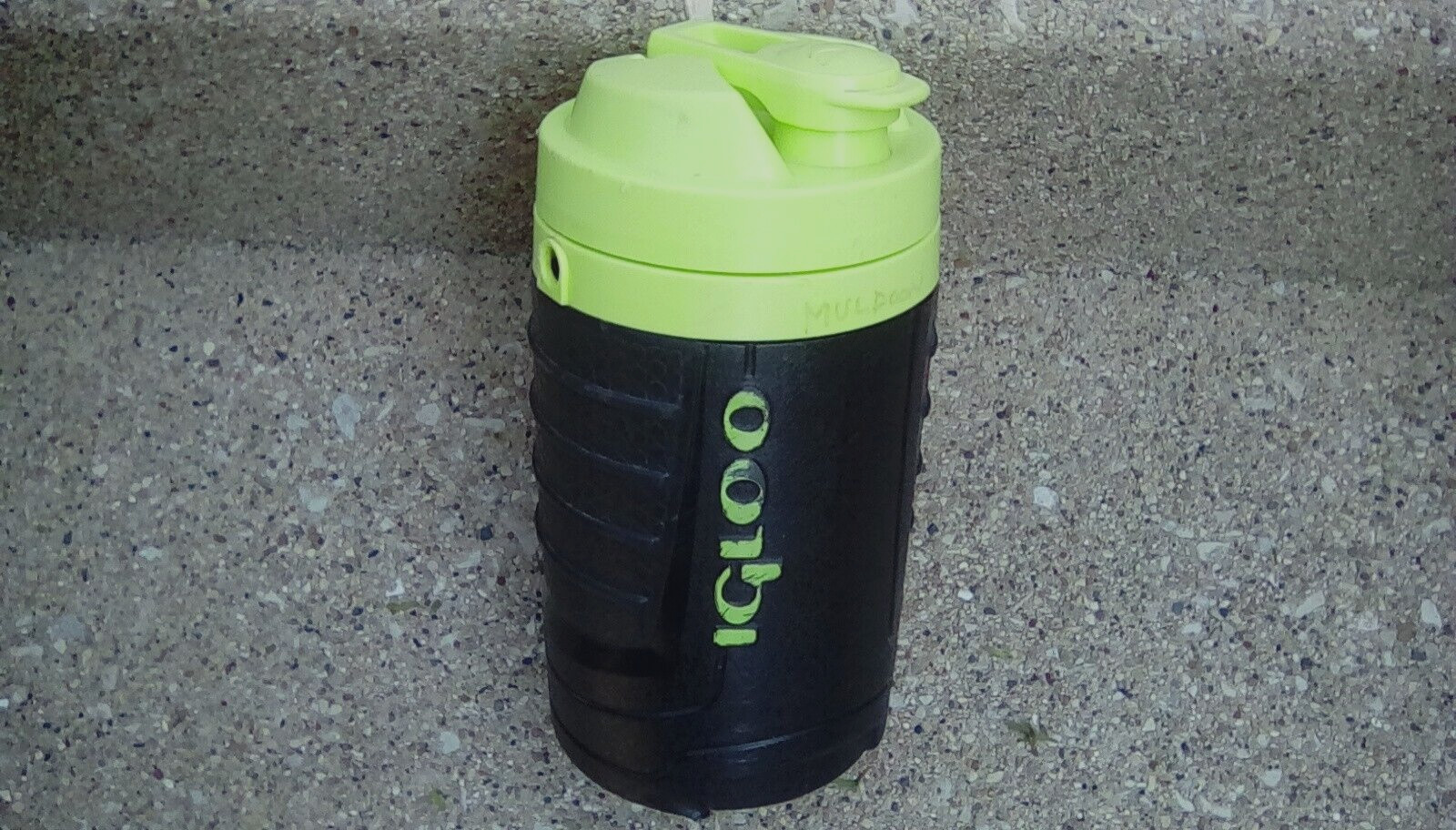Jug Screw On Top Pop Up Cap