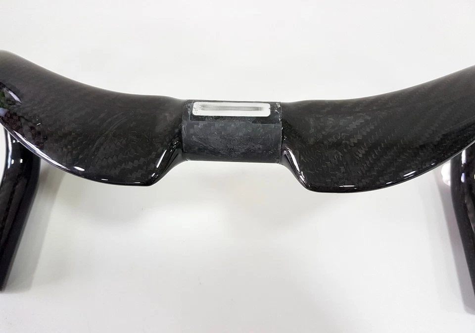 Manillar de bicicleta Look Track Aero ultra compacto carbono 31,8 mm 350 mm 370 mm 400 mm Foto 3 de 4