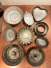 VINTAGE KITCHEN MOLDS AND BAKING PANS LOVELY LOT OF 9 — photo 2