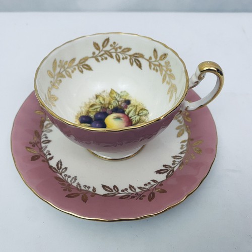 Aynsley Signed D.JONES Cup & Saucer Set ORCHARD FRUIT Pink w Gilt Floral Garland - Picture 18 of 22