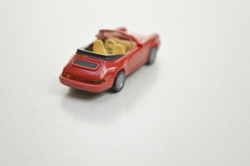 WIKING 1/87th PORSCHE CARRERA 4 CABRIOLET - Picture 5 of 8