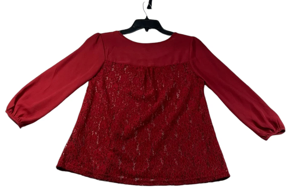 Blusa de aleación para mujer talla pequeña roja floral encaje manga 3/4 cuello en V Foto 2 de 4