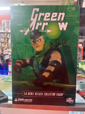 DC Direct Green Arrow 1:6 Scale Deluxe Collector Action Figure Brand New