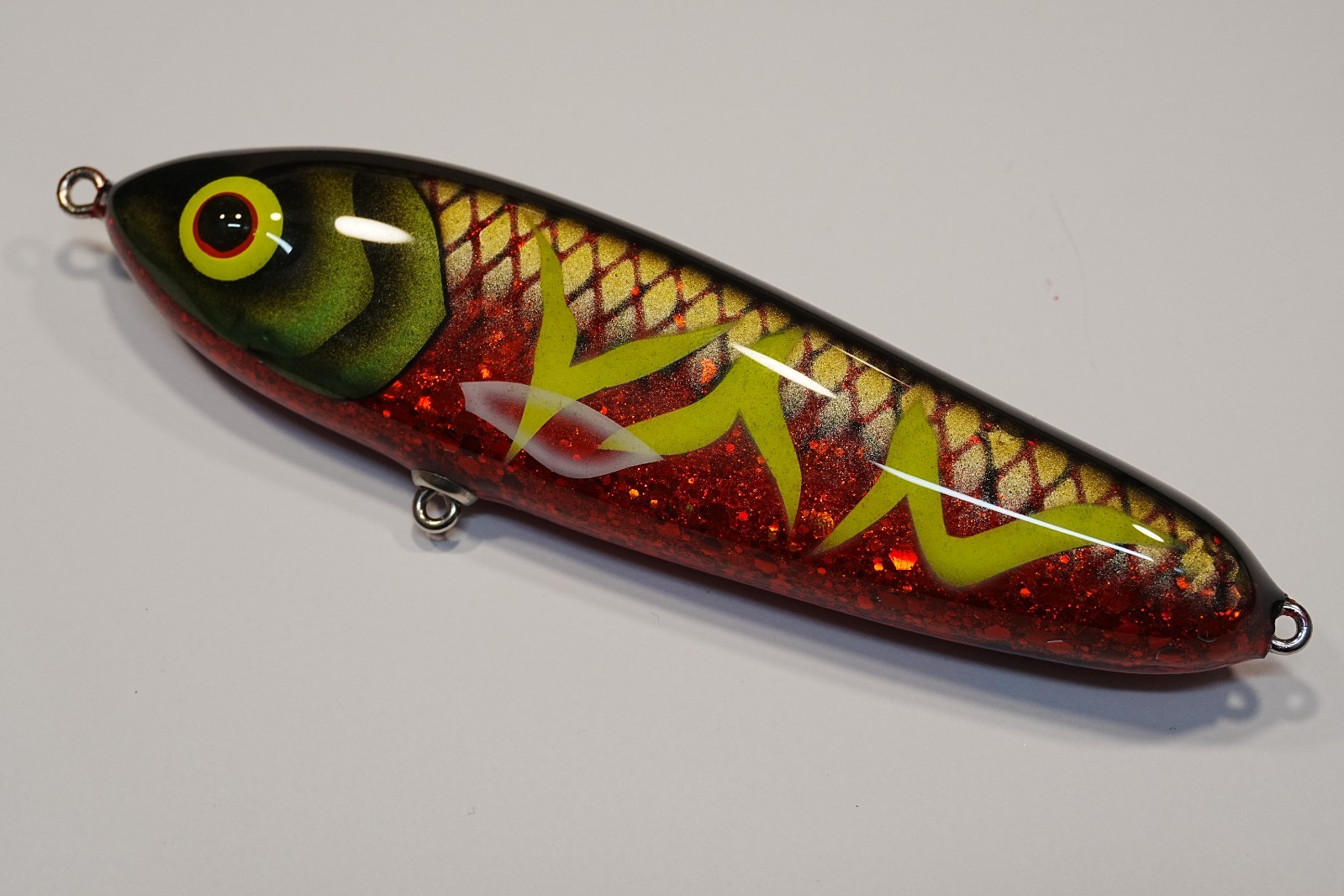 Handmade Pike Jerkbait 160mm 87g Custom Fishing Lure Red Glitter Zodiak - Image 3