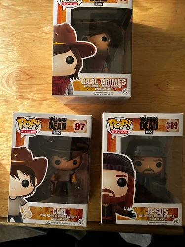 Funko Pop The Walking Dead #388 Carl  Grimes Bloody Poncho, #389 Jesus, #97 Carl