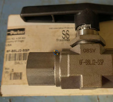 New Parker 6F-B8LJ2-SSP Stainless Steel Ball Valve