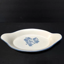 Vintage Pfaltzgraff Yorktowne 22oz Au Gratin Dish Blue Rim Floral #270 Casserole