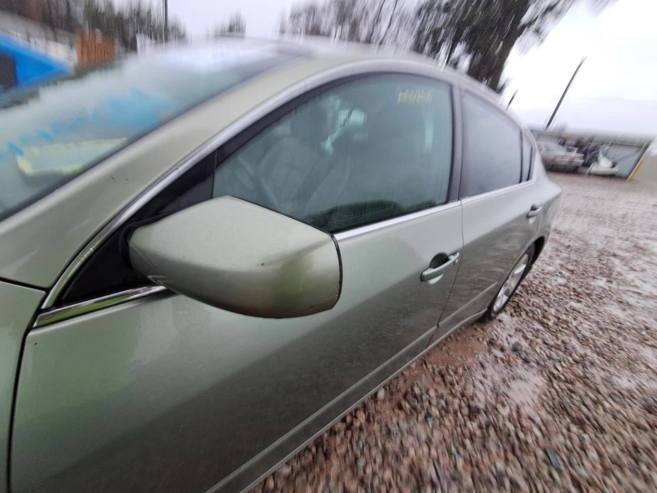 Used Front Left Door Assembly Front fits: 2007 Nissan Altima electric Sdn Front Foto 3 de 4