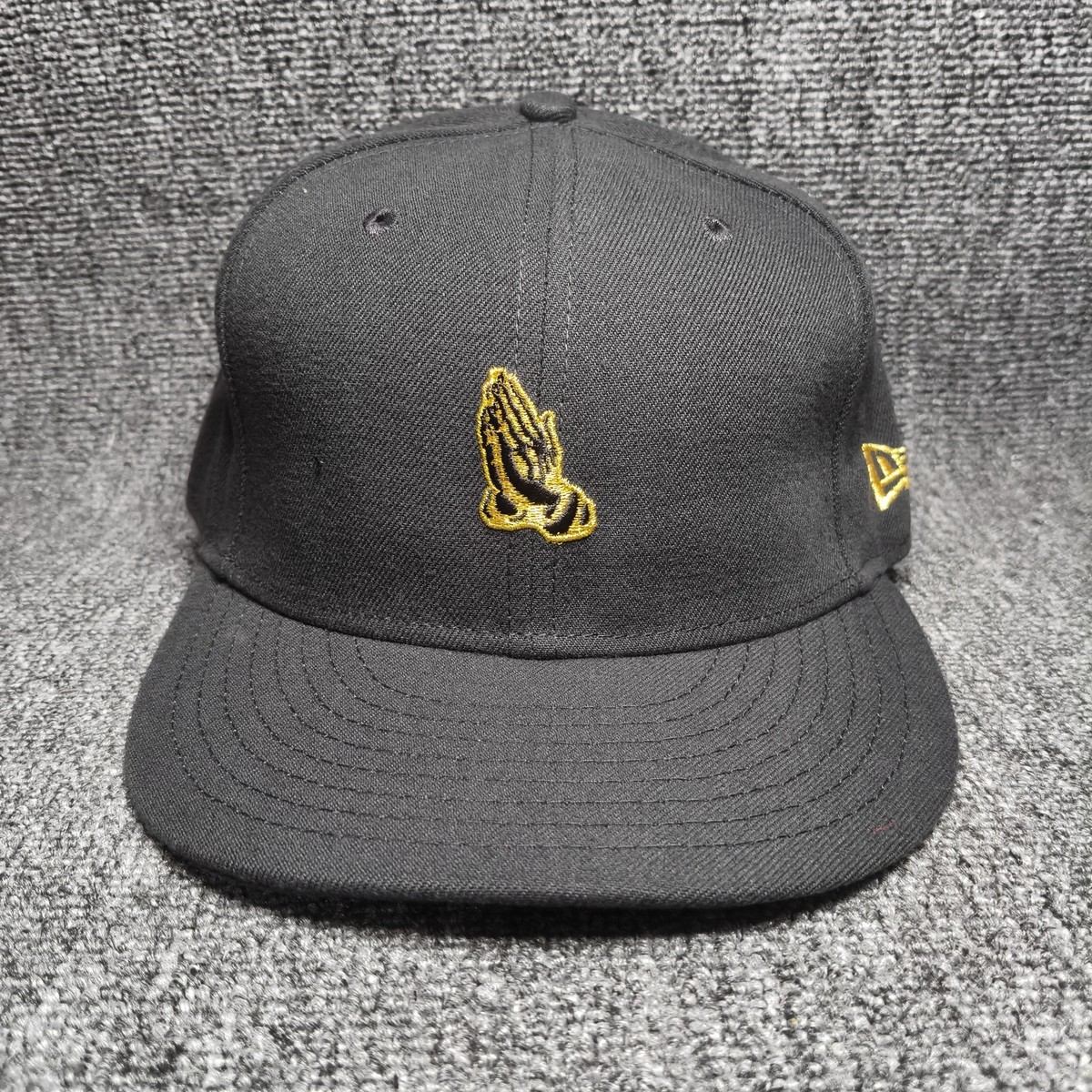 New Era 9FIFTY Snapback Hat Dark Grey Gold Praying Hands Logo Cap Adjustable