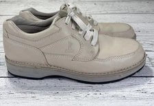 Clark’s Trek 3103 5 Men’s Size 9 Ivory