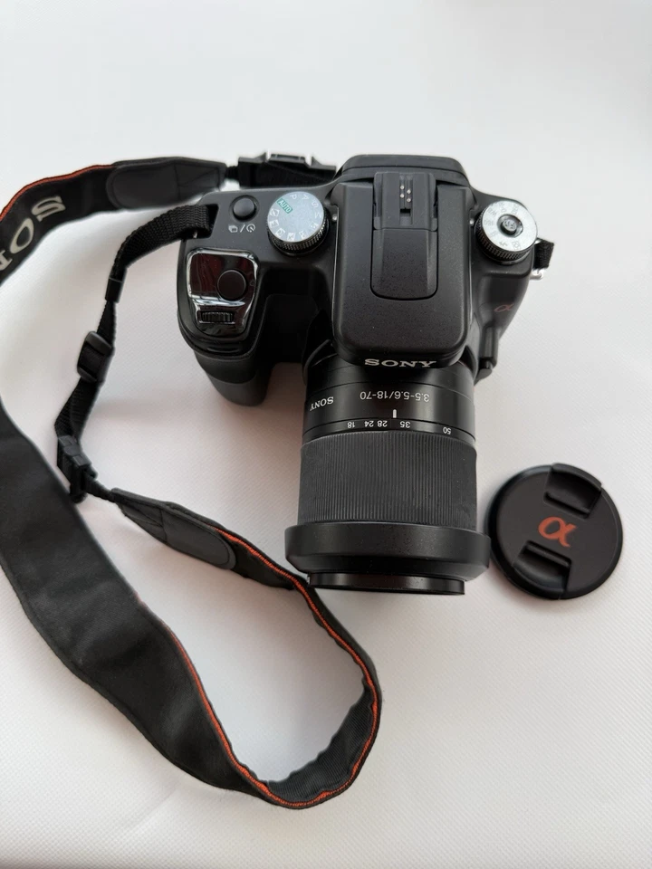 Sony Alpha A100 DSLR-Kamera 10,2MP Mit Objektiv