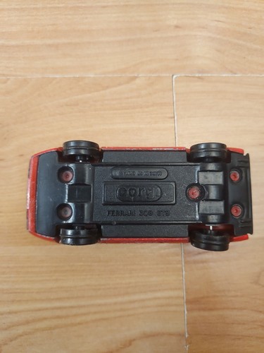 Corgi Ferrari 308 GTS, 1:64 Scale, Die Cast, 1985, Red. Rare. - Picture 5 of 5