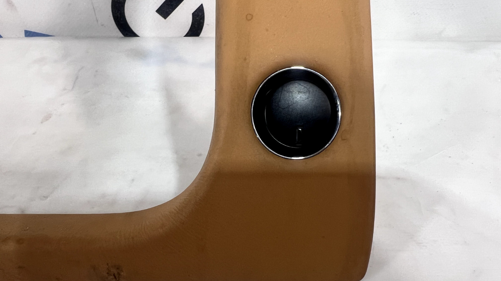 ASTON MARTIN V8 VANTAGE DASH GLOVE BOX BEZEL TRIM COVER PANEL OEM 2007 - 2011 ✔️