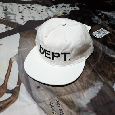 Gallery Dept. DEPT. Embroidered white Snapback Cap NWT