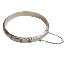 Sterling Silver Hinged, Safety Chain Etched Bangle Bracelet