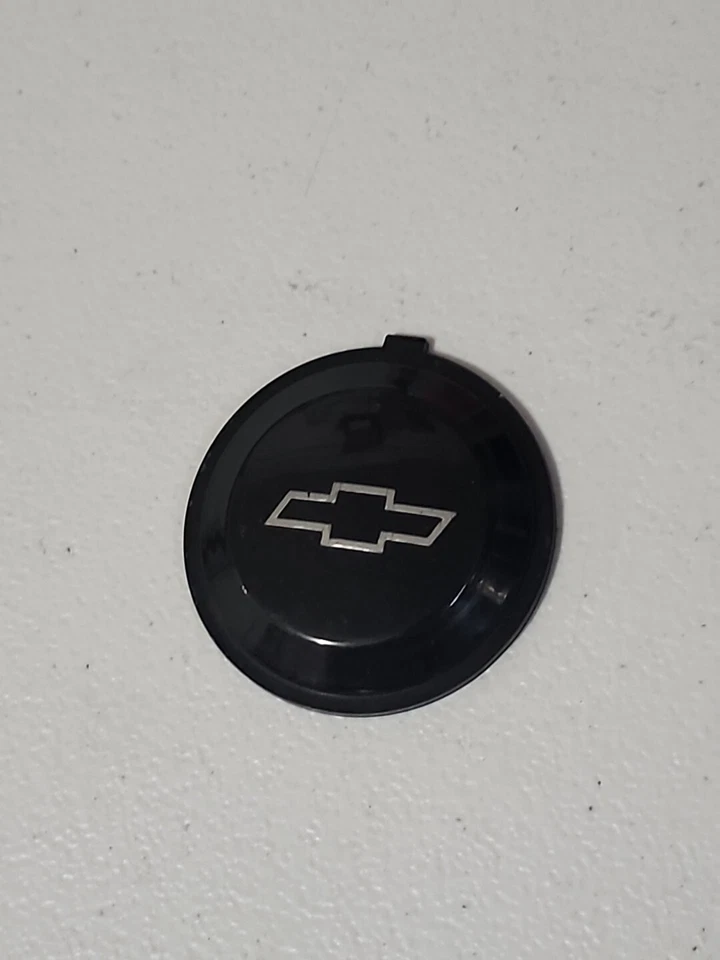 Nuevo de Lote Antiguo GM 1990-94 Chevrolet Lumina Z34 Bocina Botón Emblema GENUINO OEM 17998382 Foto 3 de 4