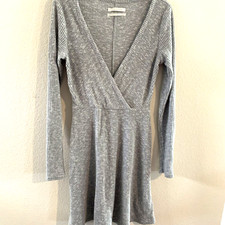 Urban Outfitters Dress Size XS Ribbed Knit Skater Gray V Neck Mini
