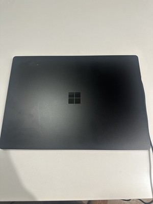 Microsoft Surface Laptop 3 15''  1872 Core i7 256GB SSD 16GB RAM 