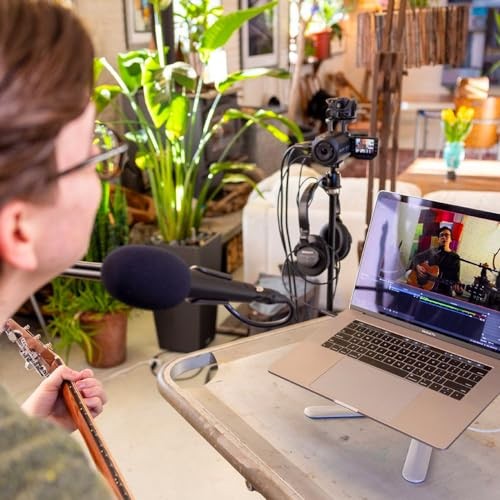 Q8n-4k Handy Video Recorder, 4k UHD Video, Stereo Microphones Plus Two XLR In... - Picture 6 of 11