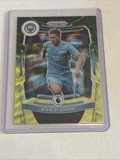 2021-22 Panini Prizm Premier League Kevin de Bruyne Yellow Green Wave Prizm