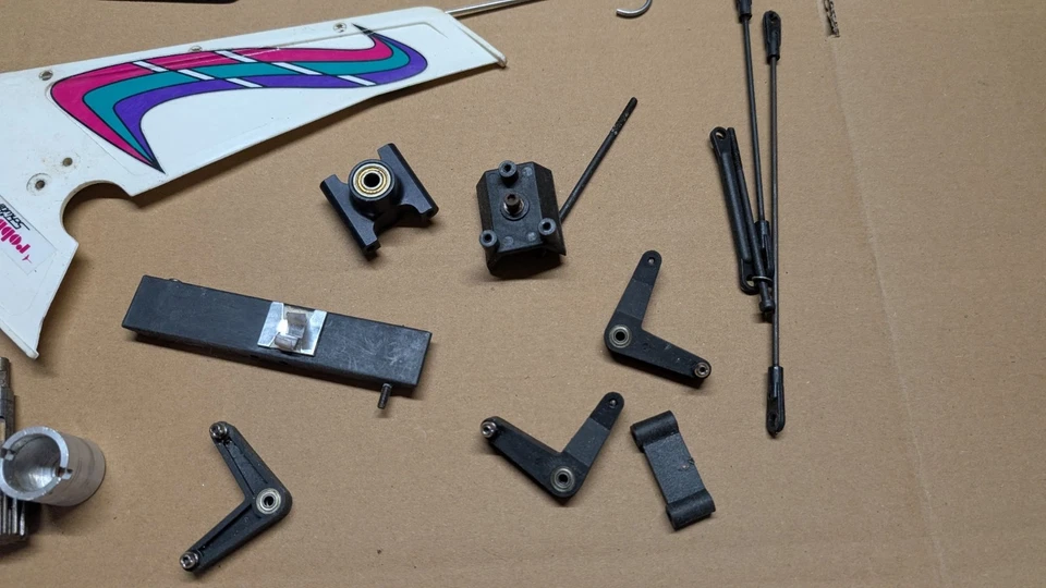 Robbe Futura Nova  Millennium Nova Cuatro Teile  /  gebraucht / Schmutzig - Bild 2 von 4