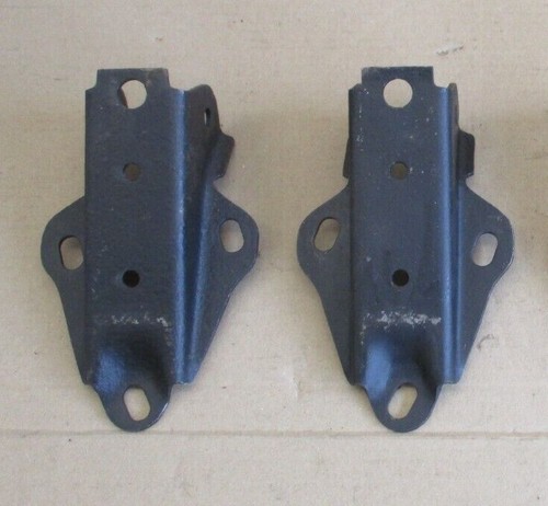 Fiat 850 Spider Coupe Motorhalter Getriebehhalter Hinterachse SET 2 Stück