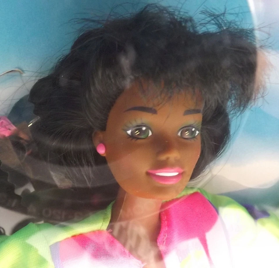 Barbie pedales de bicicleta afroamericana Mattel 1990 12" muñeca 11817 Foto 4 de 4