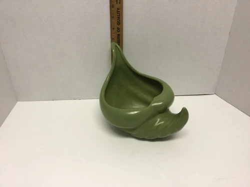 Vintage Hull USA Pottery Cornucopia Green Planter Vase F479