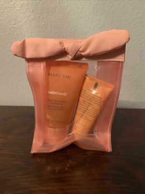 Mary Kay satin hands Smoothie Hand Scrub Gift Set 