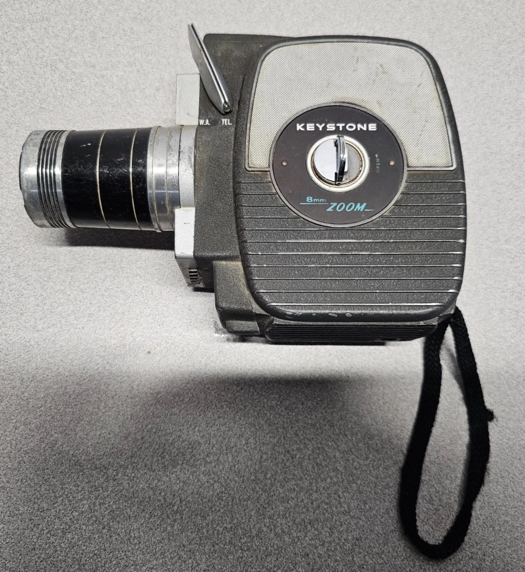Keystone Olympic 8mmフィルムカメラ ムービー Vintage Keystone Olympic K-32 8mm Roll Film Movie Camera - Works