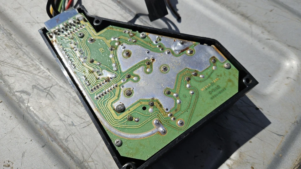 1986-1987 Dodge Daytona 600 Aries Chrysler Laser Lebaron Vacuum Module Actuator - Image 2 of 4