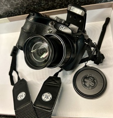 GE HZ15 Digital Camera Black 14.1MP 15x Wide Zoom.