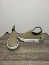 Women's OOFOS Size 7 - OOMG EEZEE Low Recovery Shoe - White Taupe NEW