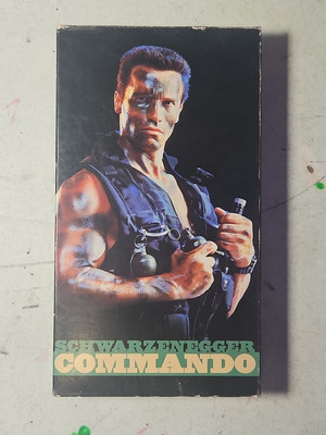 Commando VHS Tape  Arnold Schwarzenegger FOX New No Shrink Pre Barcode FreeShip