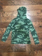 Old Navy Girls Large Green Camo Sweater Hooded Shirt, B 31