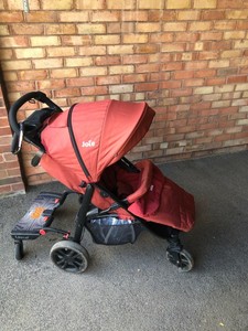 joie litetrax 4 brick red