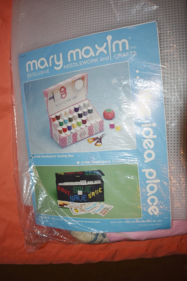 Mary Maxim Needlework Craft 37490 Needlepoint Sewing Box The Idea Place NOS - Image 2 of 4