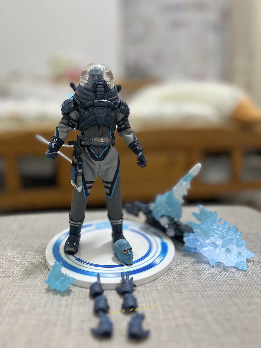 mezco one12 ミスターフリーズ　訳あり品 mezco one12 ミスターフリーズ 訳あり品