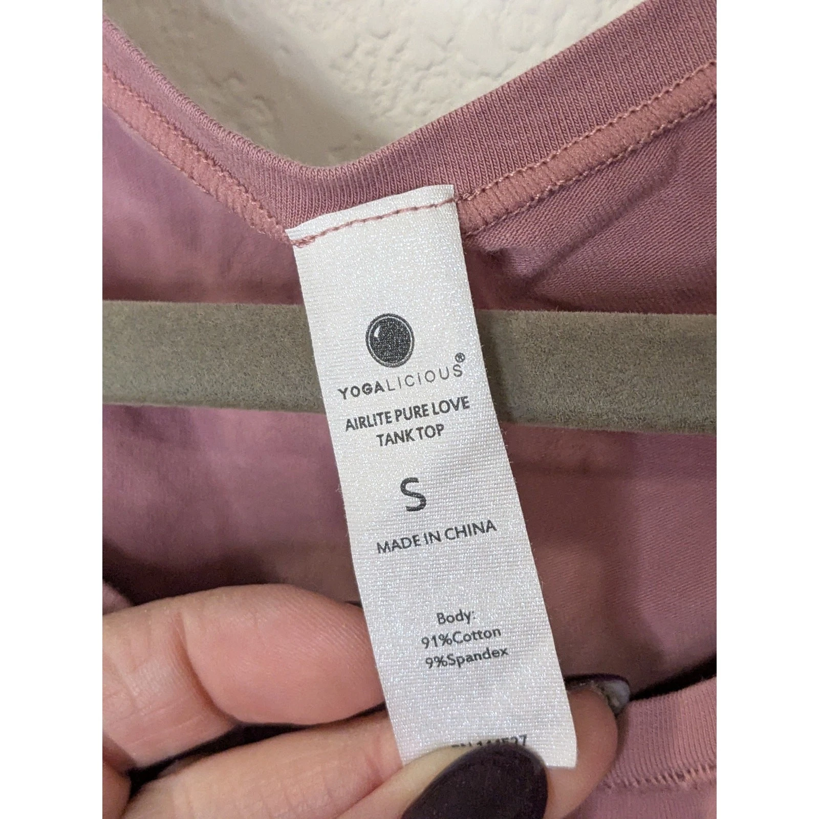 yogalicious airlite pure love activewear tank-top