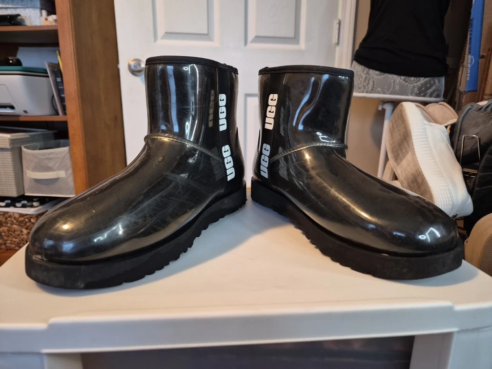Mujer UGG CLASSIC TRANSPARENTE MINI BOTAS IMPERMEABLES NEGRAS Talla. 9 Foto 4 de 4