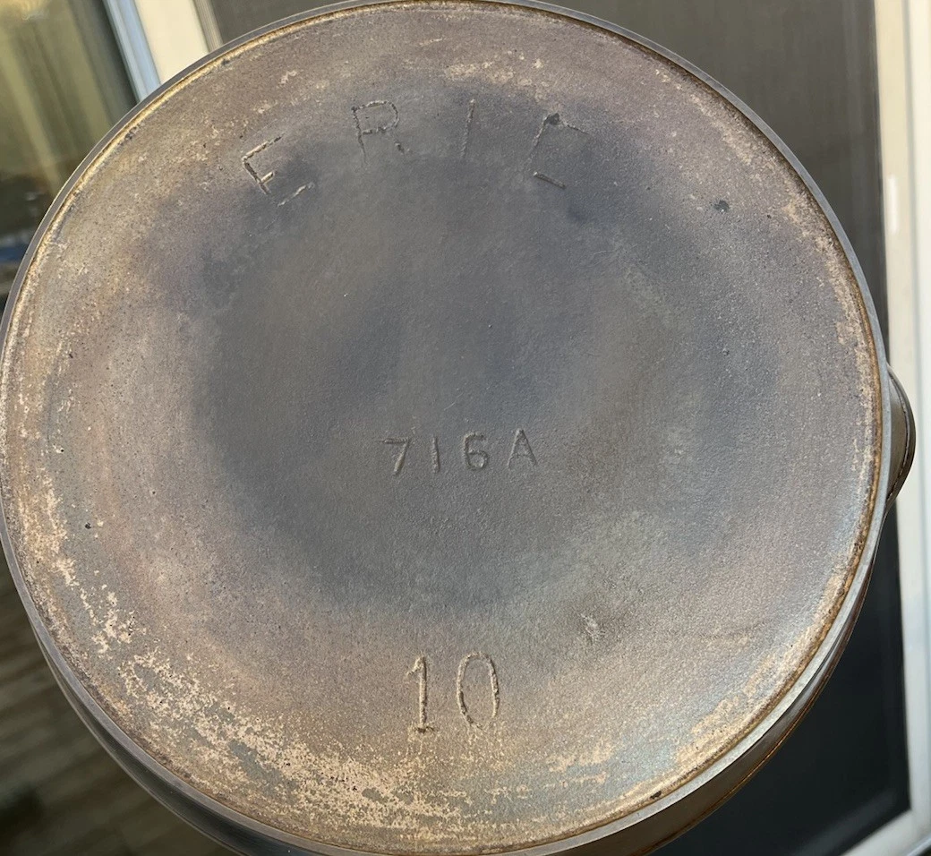 VTG Erie 10 Cast Iron Skillet 716 A Heat Ring No Wobble!