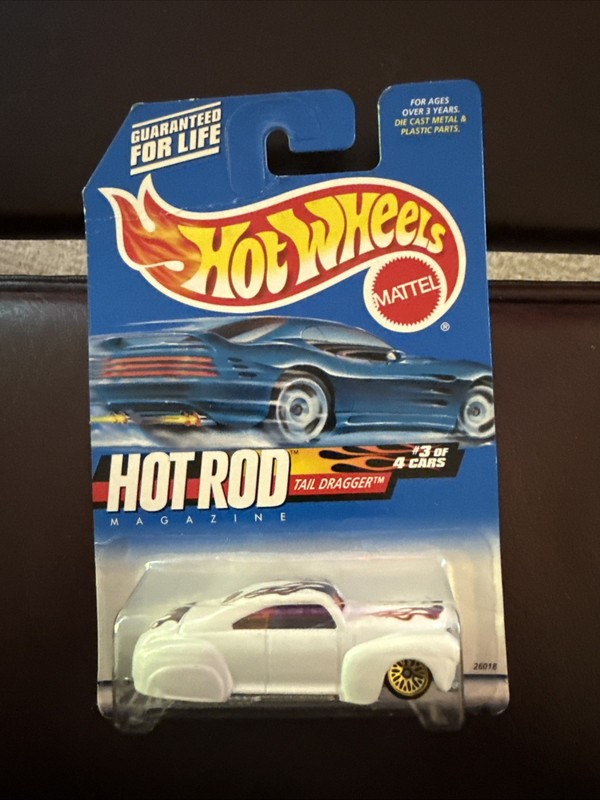 Hot Wheels Tail Dragger Hot Rod Magazine  #3/4 Cars Collector #007 2000