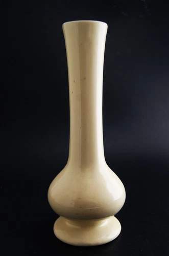 Vintage Mid Century Signed and Dated Vase Haeger 1977 Off White