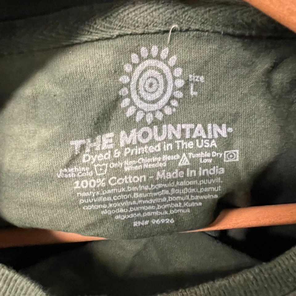 Camiseta verde perezoso The Mountain Kids Foto 4 de 4