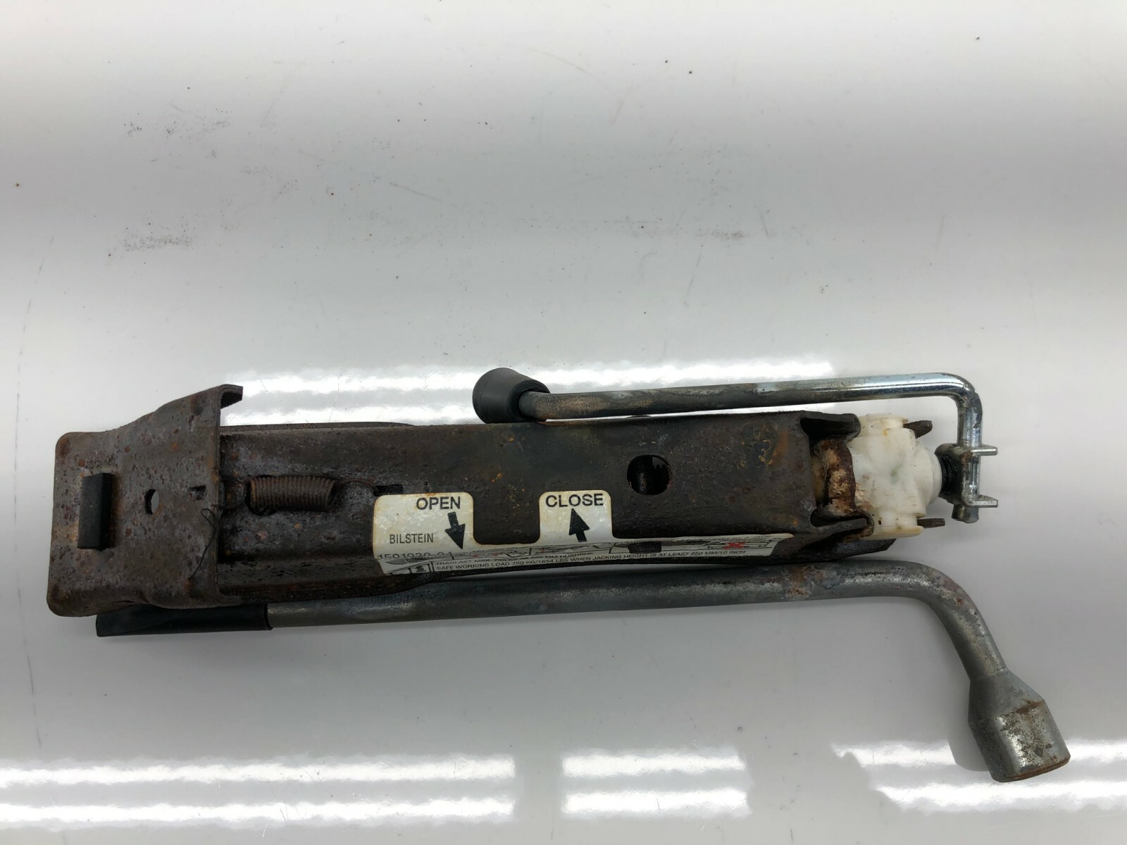 0208 MINI COOPER CAR JACK LIFT AND TOOL WITH POUCH OEM 1501930 eBay