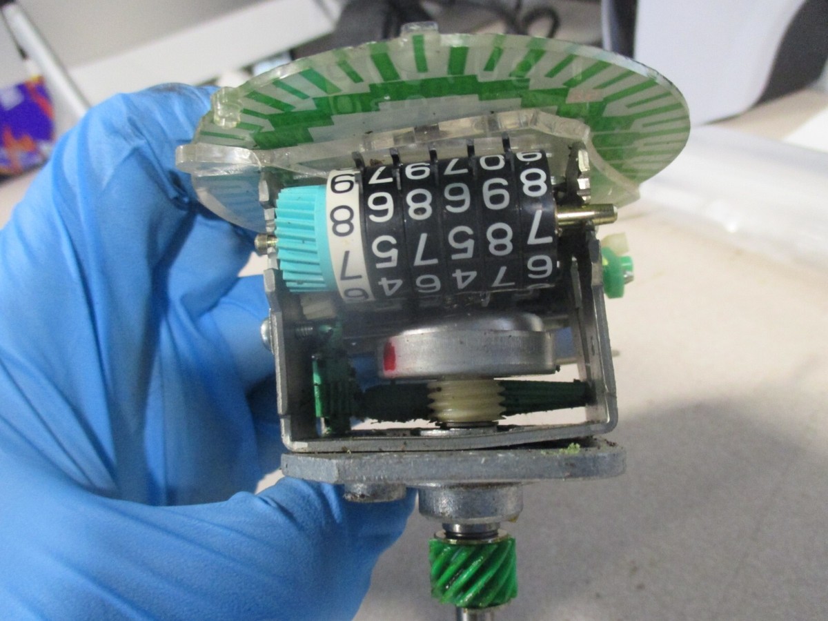 Nippon Seiki MPH Speedometer Fits: Kawasaki 1986-1987 ZX1000 Ninja