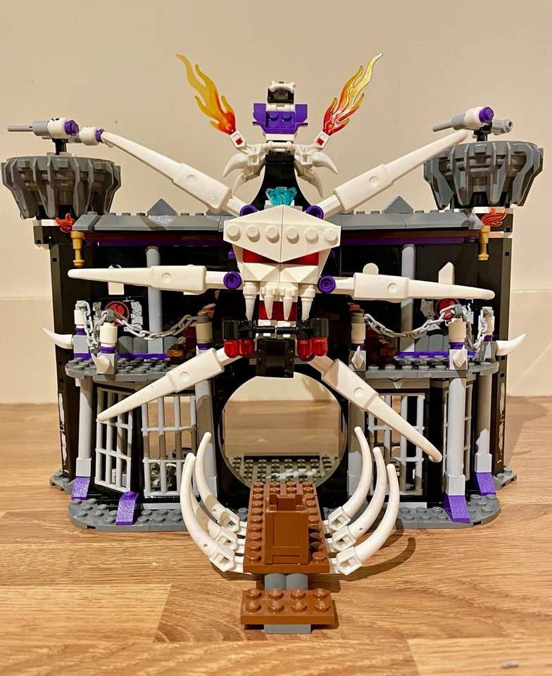 LEGO Ninjago 2505 Garmadon's Dark Fortress, photo 1 of 5