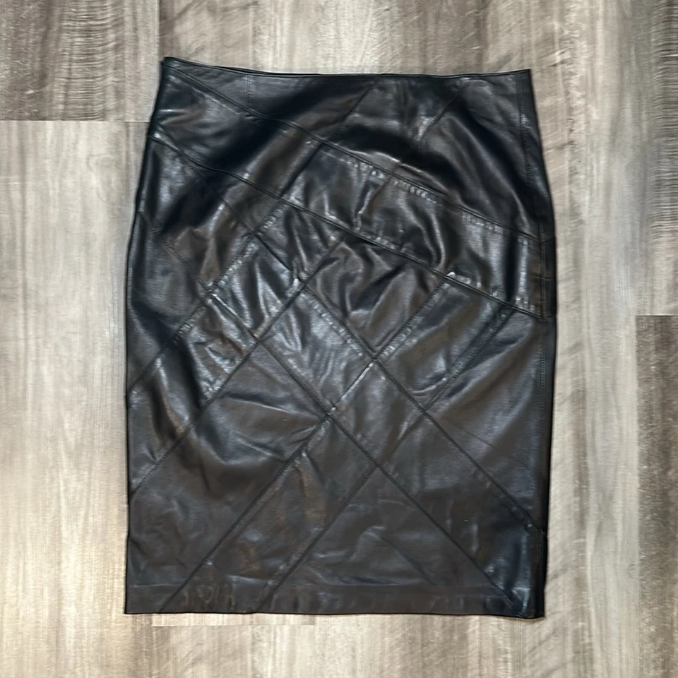 Escada Lambskin Leather Skirt - 38 (US 8) - Image 2 of 4