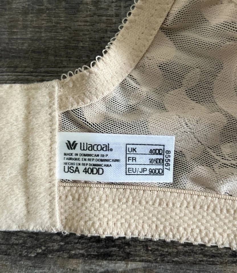 Sujetador con aros sin costuras Wacoal 40DD Awareness #85567 (desnudo natural) Foto 3 de 4